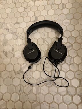 Turtle Beach Stealth Wired Gaming Headphones Black